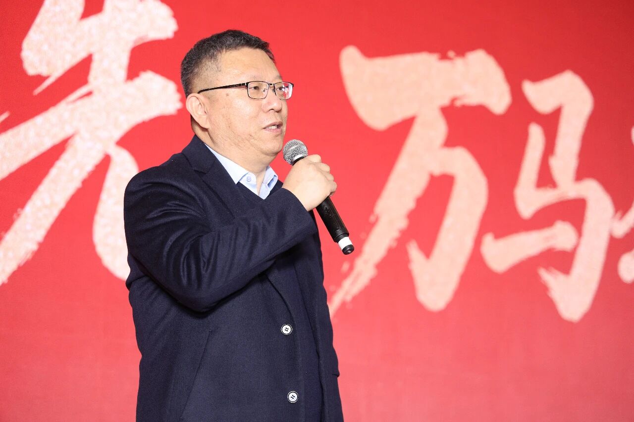 一馬當先，萬馬奔騰丨艾普智能2026年會盛典暨表彰大會圓滿結束！